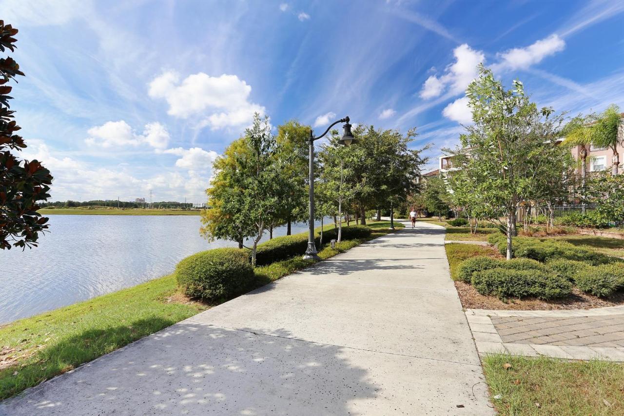 New Listing Beautiful Lakeview Condo - 1013 Orlando Exterior photo